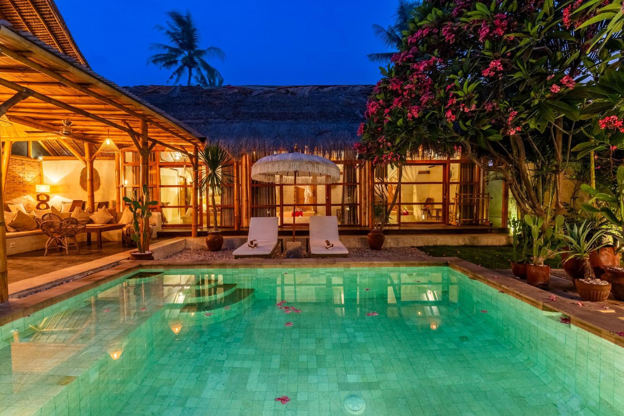 Villa Burung Gili Air Authentic 3-Bedroom Bamboo Villa With Private Pool Exterior photo